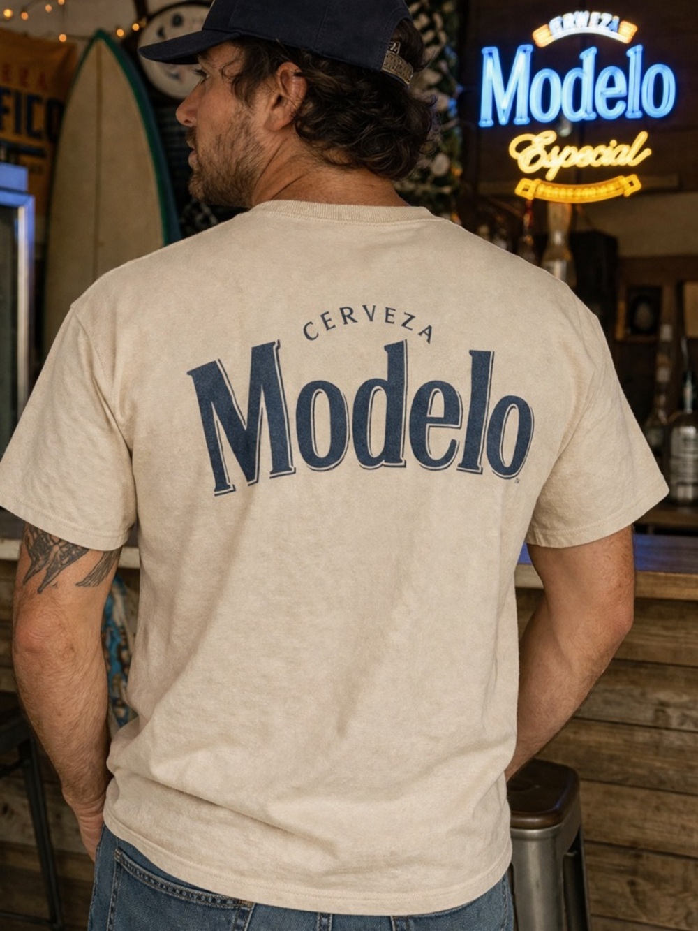 Modelo Beer Graphic Tee XL Cream Distressed Logo Front Back